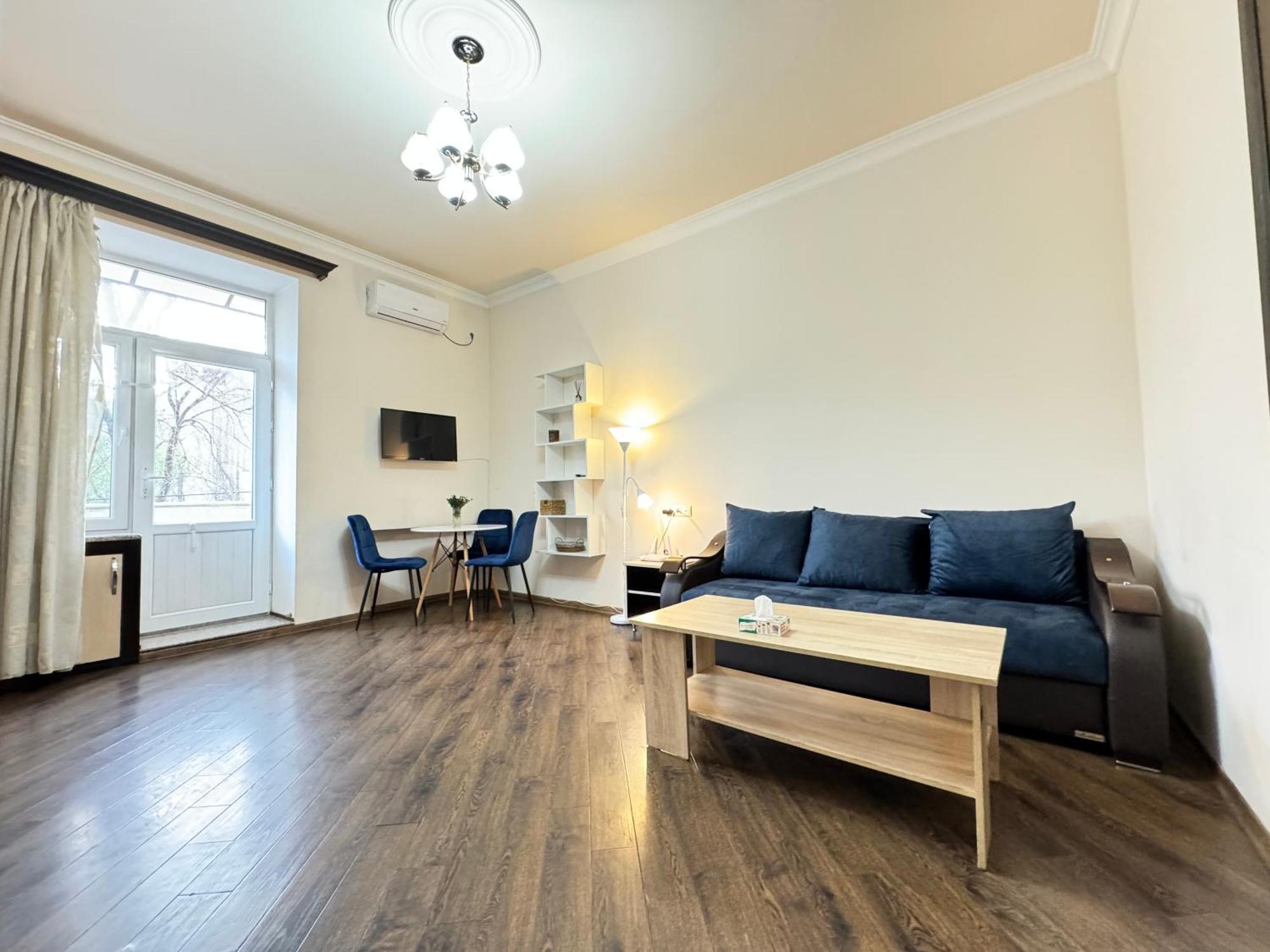 City Center Apartments On Tumanyan Street Erevan Esterno foto
