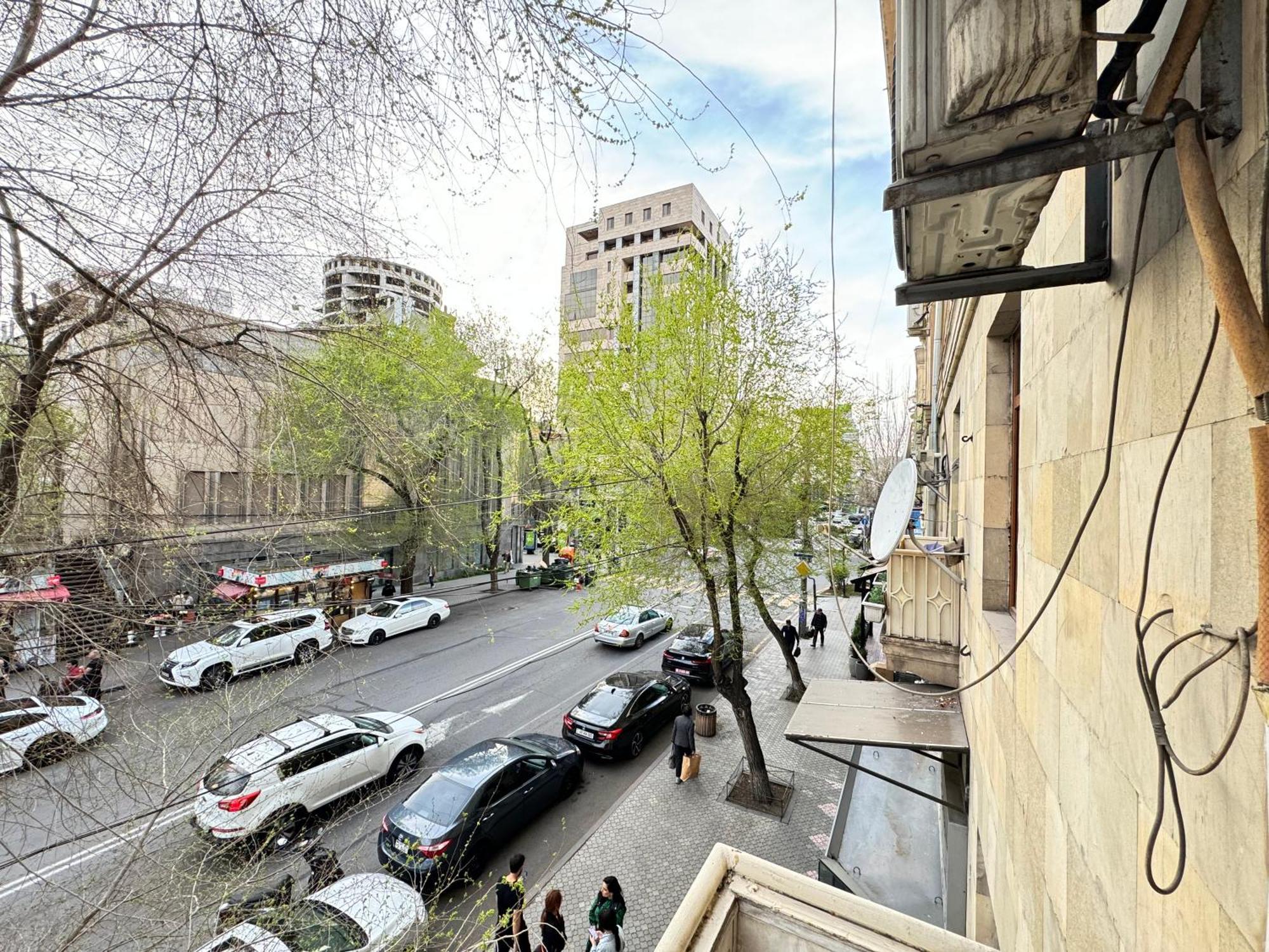 City Center Apartments On Tumanyan Street Erevan Esterno foto